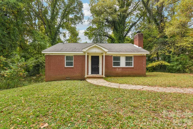 $332,500 | 2996 Shady Lane, Charlotte, NC 28208