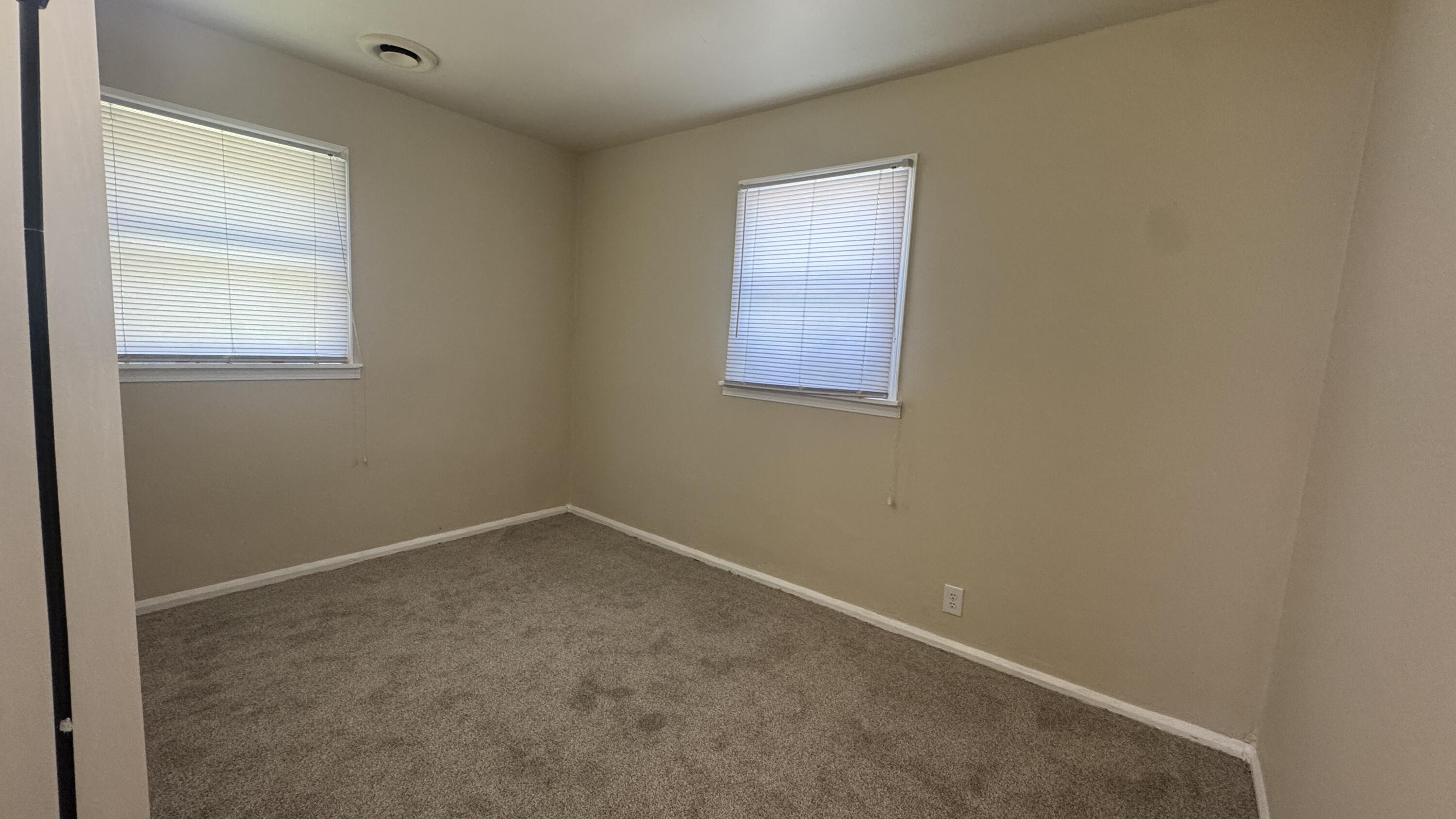 1305 Springland Avenue Michigan City, IN 46360 - Photo 9 of 16 3000x1687