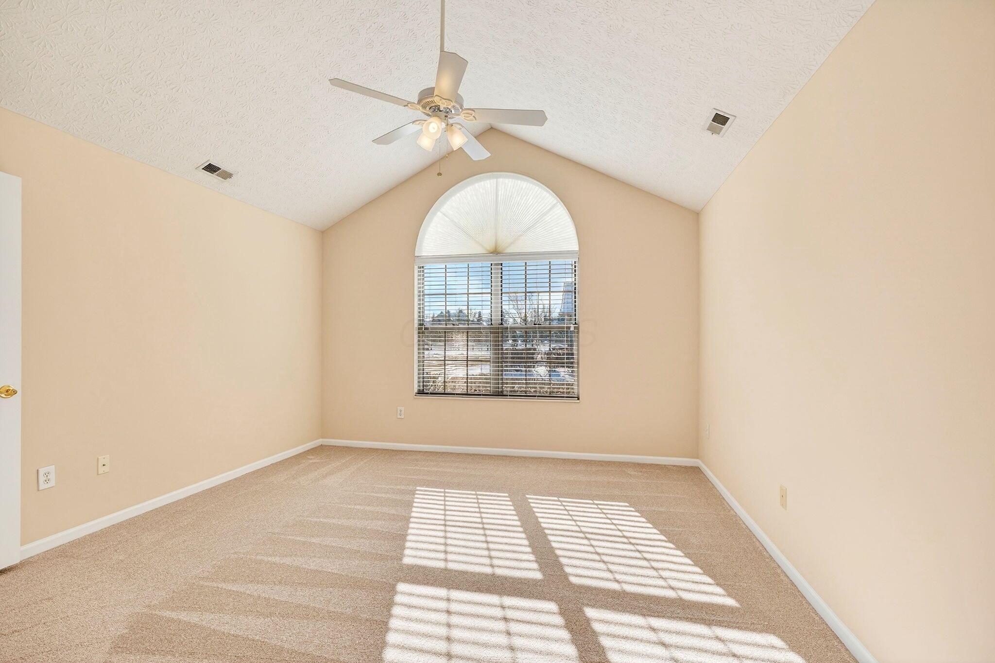 3731 Stoneway Point Powell, OH 43065 - Photo 26 of 47 Primary bedroom