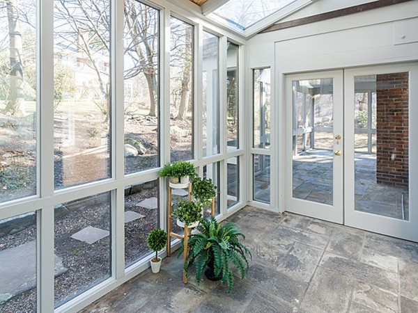 69 Pickwick Road Newton, MA 02468 - Photo 9 of 30 Gallery Image 9