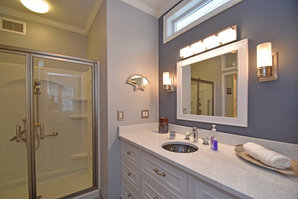 23 Valley Road Sturbridge, MA 01566 - Photo 10 of 28 Gallery Image 10