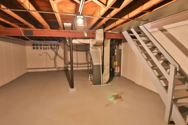 $26,000 | 162 Ash Street, Park Forest, IL 60466