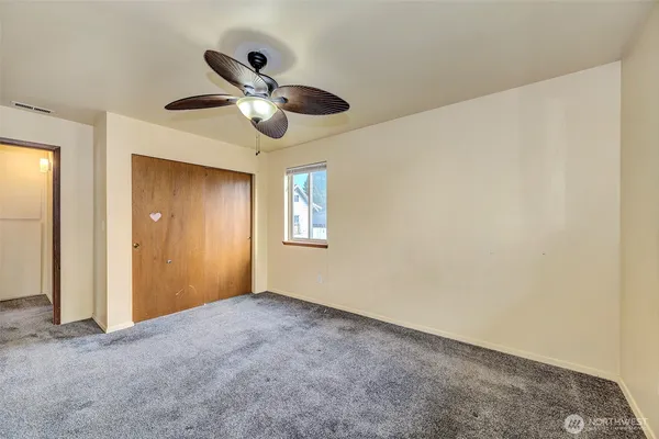 $475,000 | 2707 18th Street, Everett, WA 98201