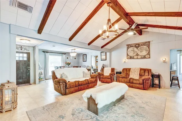 $599,000 | 18700 San Marcos Highway, Martindale, TX 78655