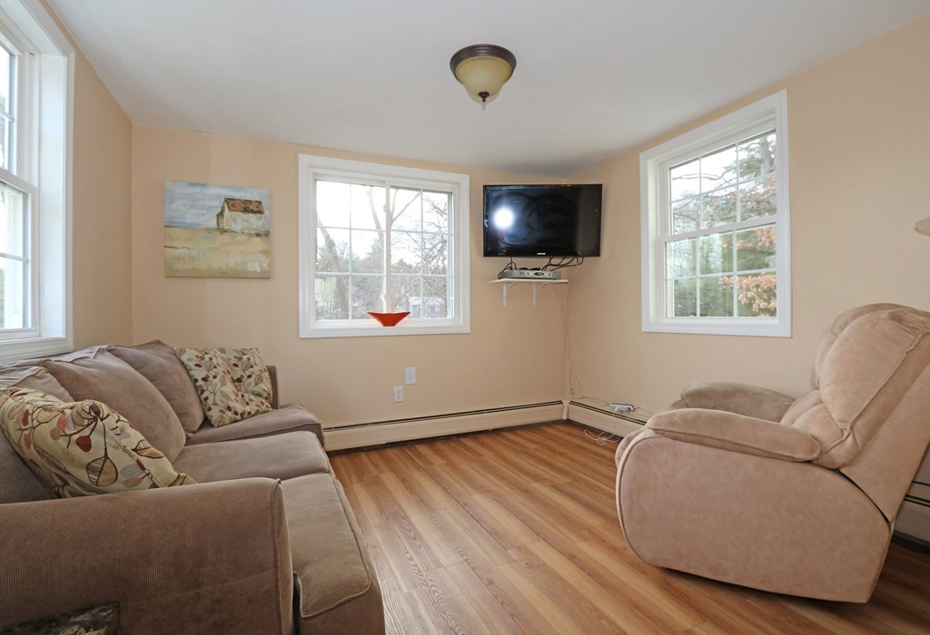 15 Glen Road Dedham, MA 02026 - Photo 10 of 17 Gallery Image 10