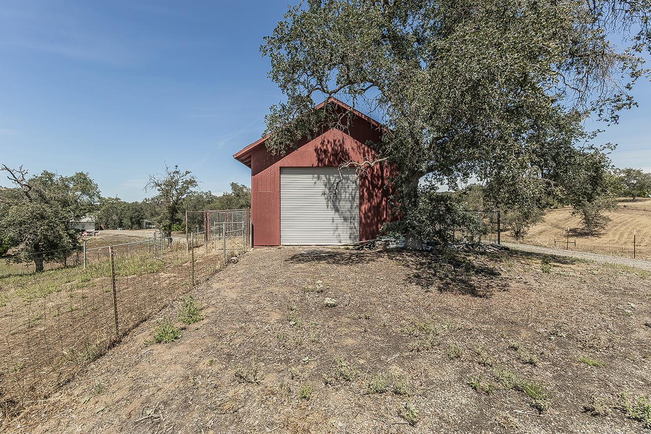 14815 Garlock Lane Prather, CA 93651 - Photo 51 of 80