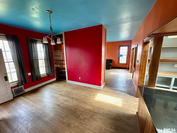 $75,000 | 223 Hardin Avenue, Jacksonville, IL 62650