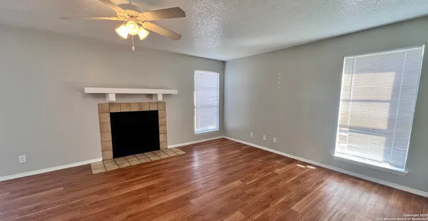 $1,195 | 806 Station Street, Unit 1, Converse, TX 78109