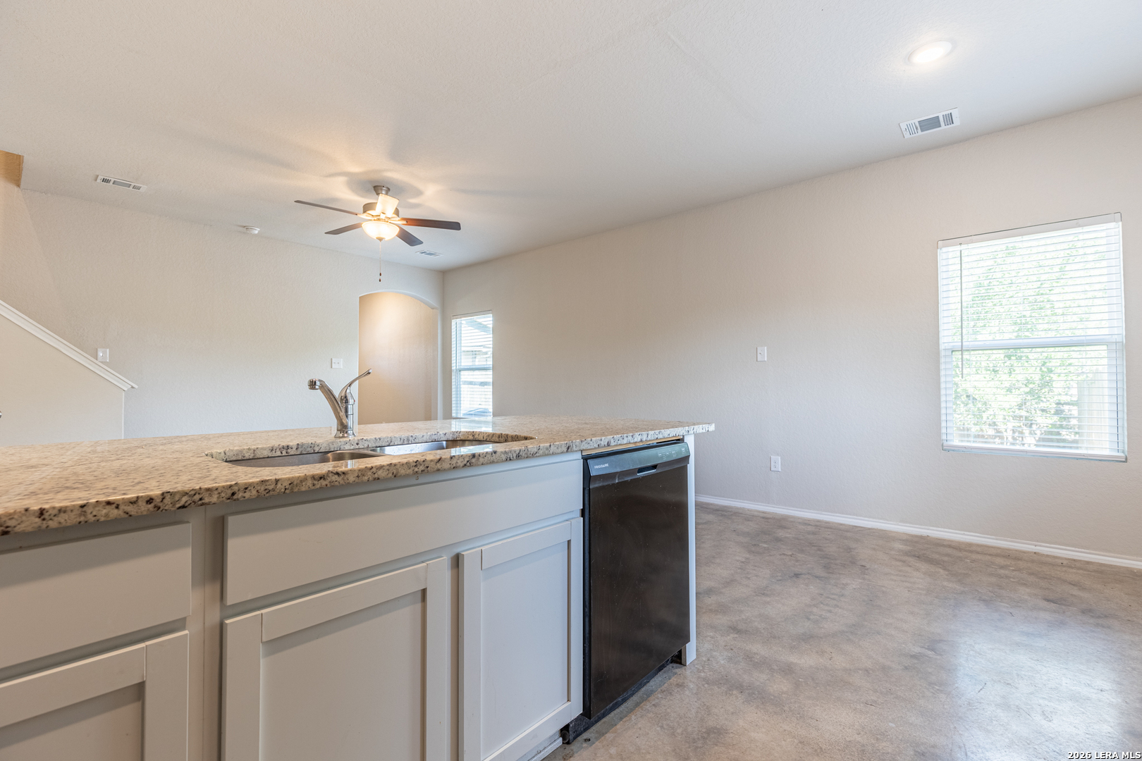 8723 Key Windy Way, Unit 1 Converse, TX 78109 - Photo 11 of 30