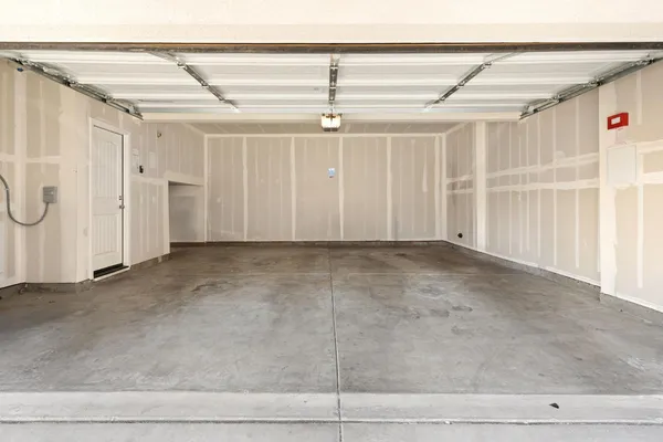 $375,000 | 5301 East Commerce Way, Unit 26101, Sacramento, CA 95835