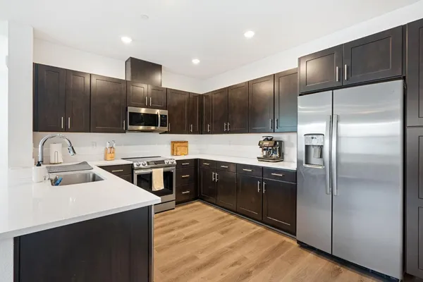 $375,000 | 5301 East Commerce Way, Unit 26101, Sacramento, CA 95835