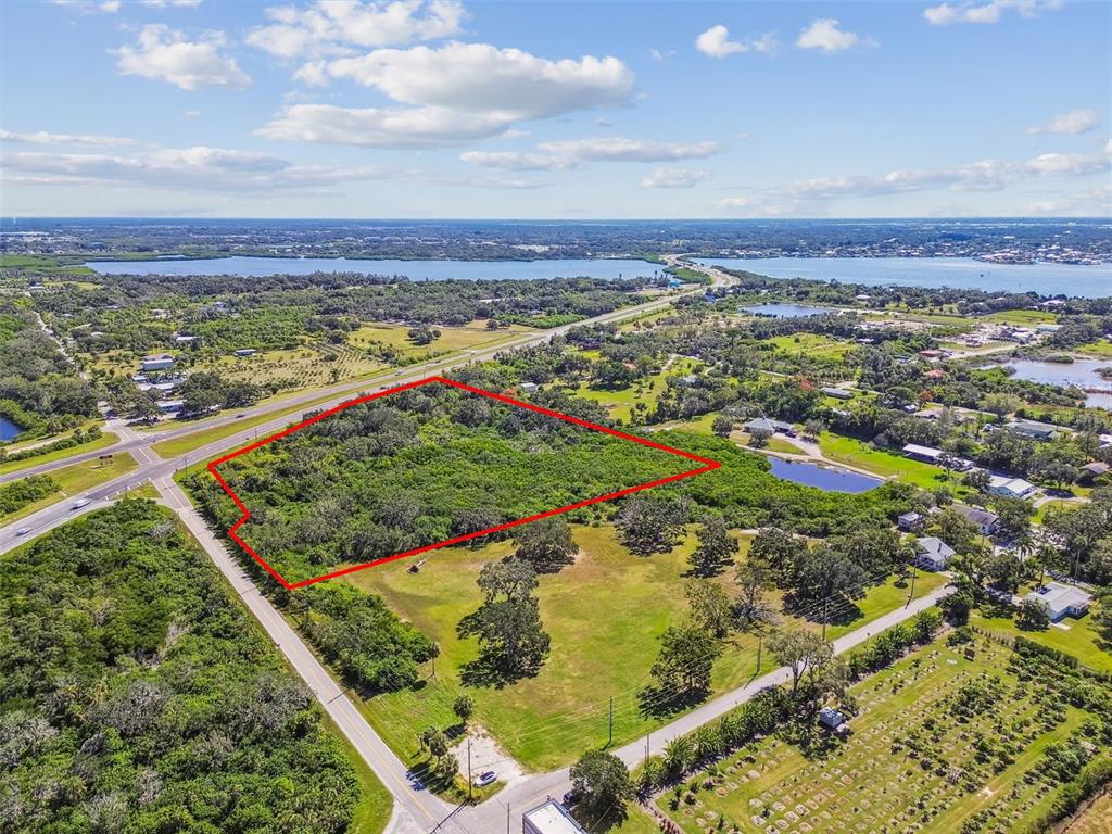 575 Terra Ceia Road Terra Ceia, FL 34250 - Photo 9 of 21 a view of a city