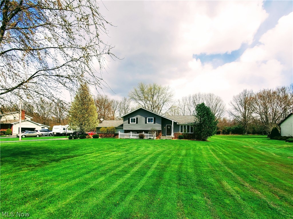 975 Ellsworth Bailey Road Warren, OH 44481 - Photo 2 of 29