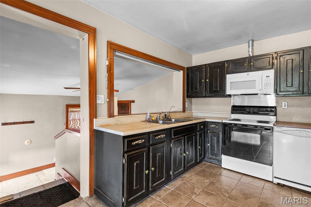 25159 East County Line Road Waggoner, IL 62572 - Photo 18 of 49 Gallery Image 18