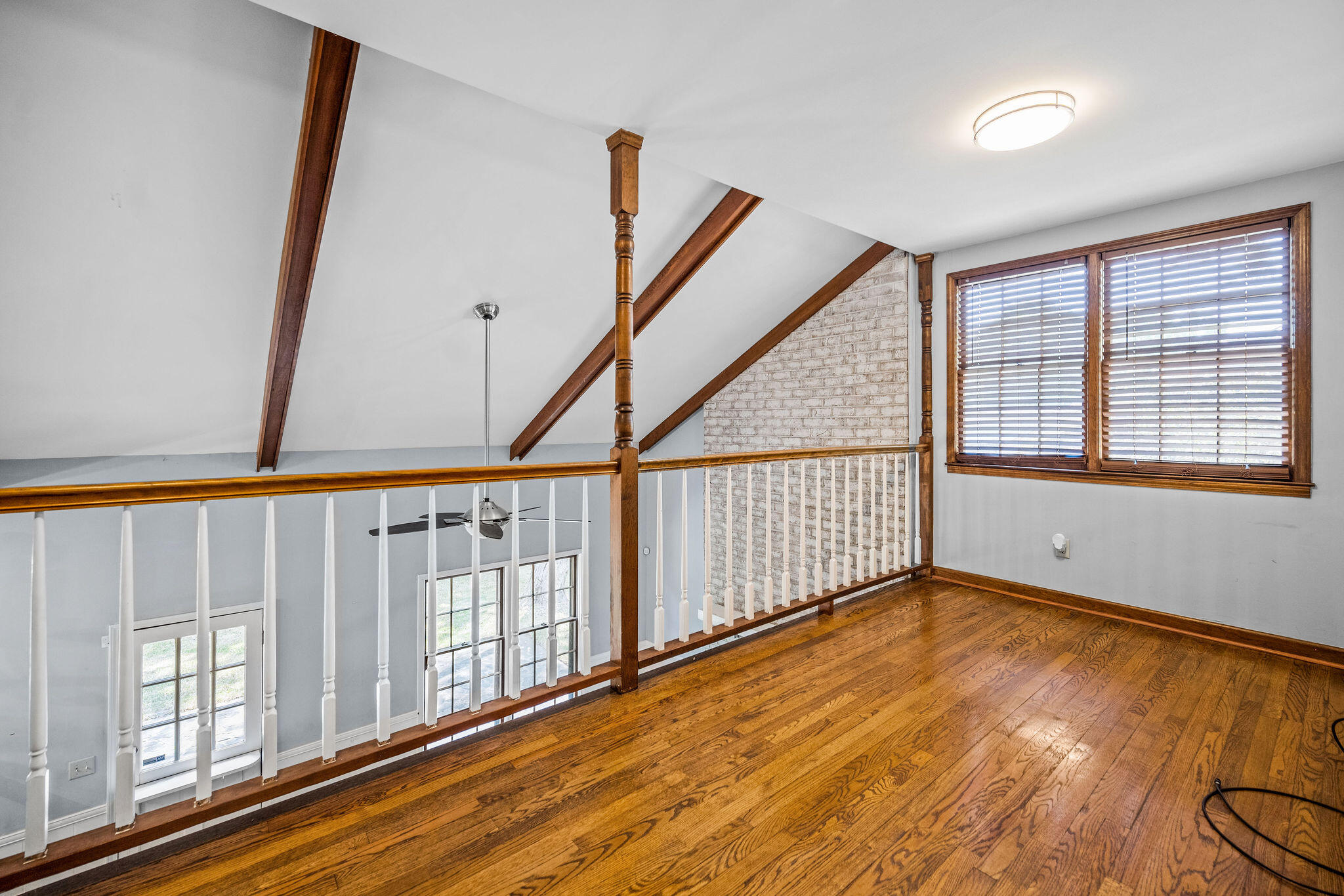 8152 Waltham Road North Charleston, SC 29406 - Photo 16 of 27 Upstairs Hallway/Flex Space