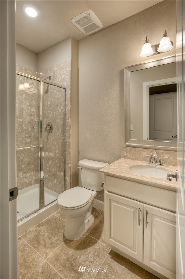 17509 40th Drive Southeast, Unit 30 Bothell, WA 98012 - Photo 4 of 24 Gallery Image 4