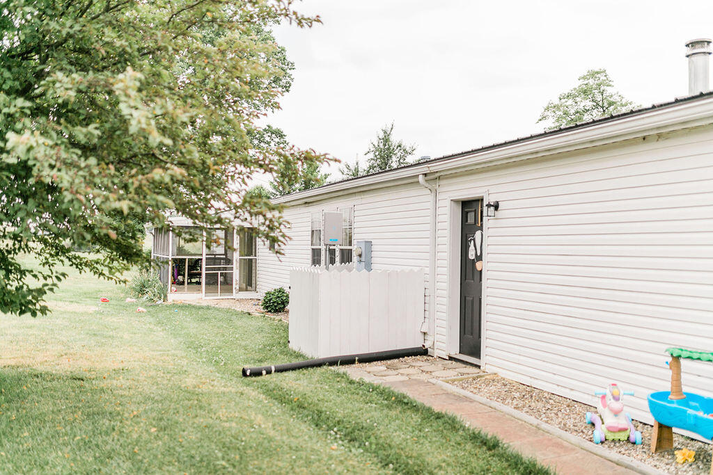 5907 Moorefield Road Carlisle, KY 40311 - Photo 35 of 37 CN5A8555