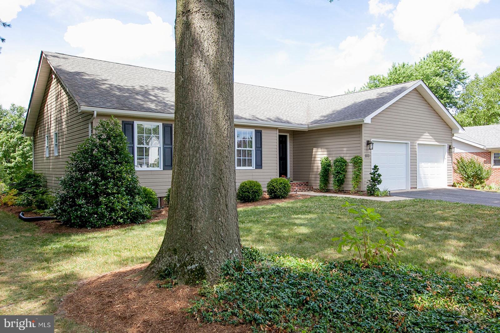 103 Longcroft Road Winchester, VA 22602 - Photo 50 of 52 Well maintained open floor plan rancher!