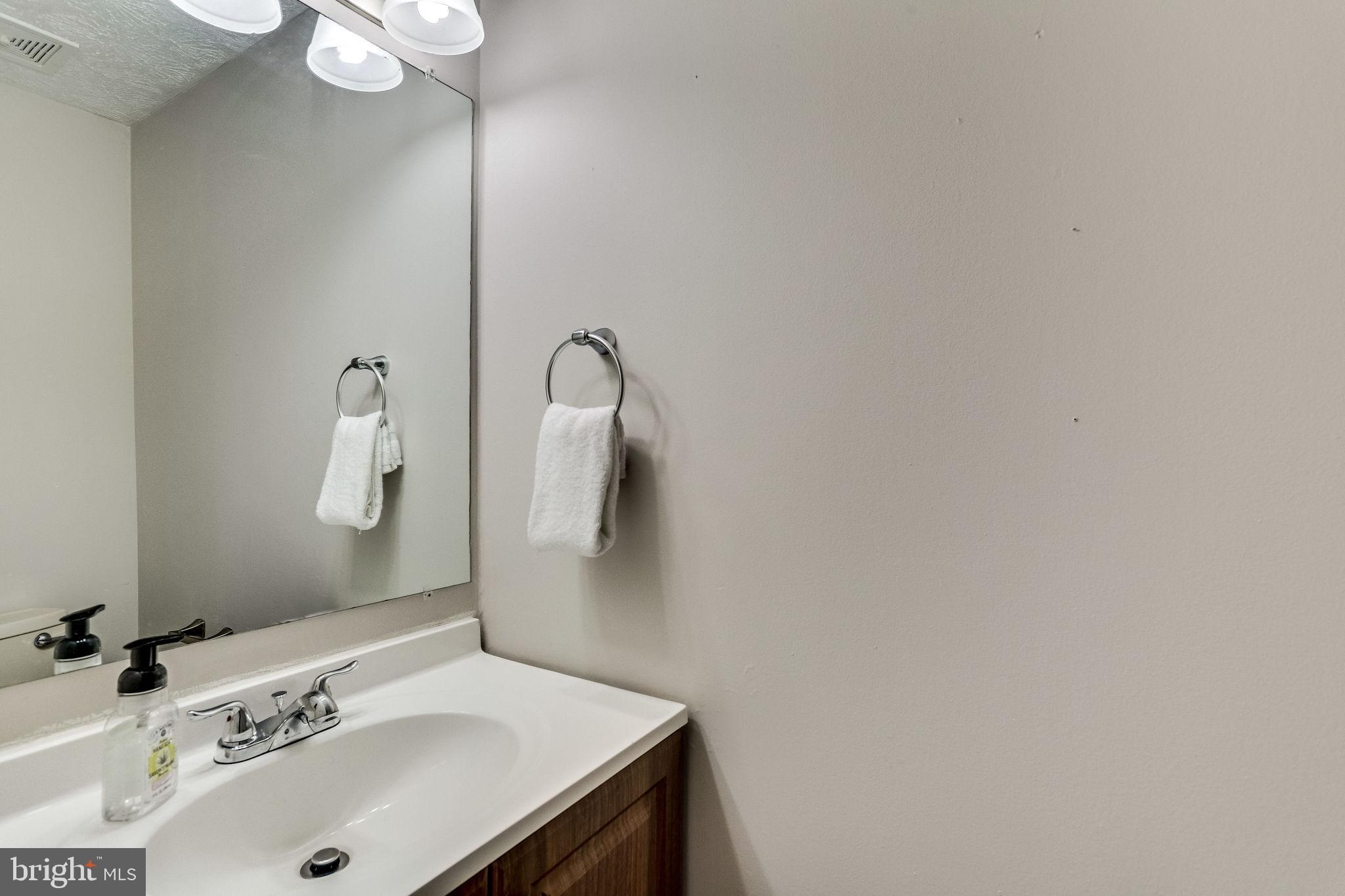 7522 Mandan Road Greenbelt, MD 20770 - Photo 18 of 38