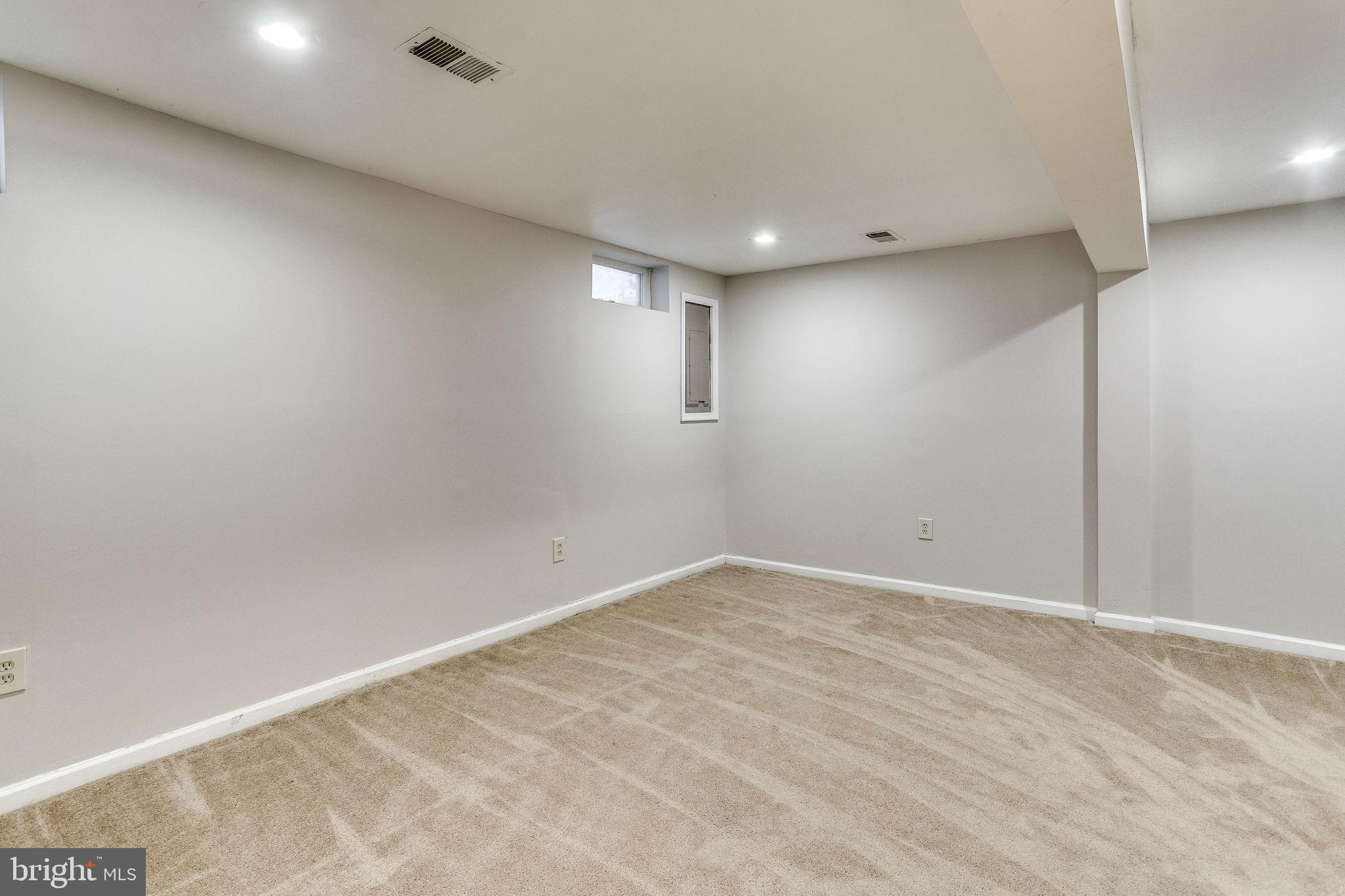 7522 Mandan Road Greenbelt, MD 20770 - Photo 32 of 38