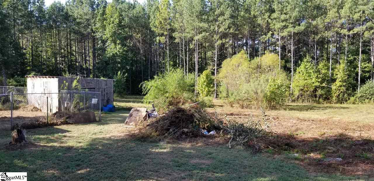 246 State Rd S-30-83 Laurens, SC 29360 - Photo 23 of 27