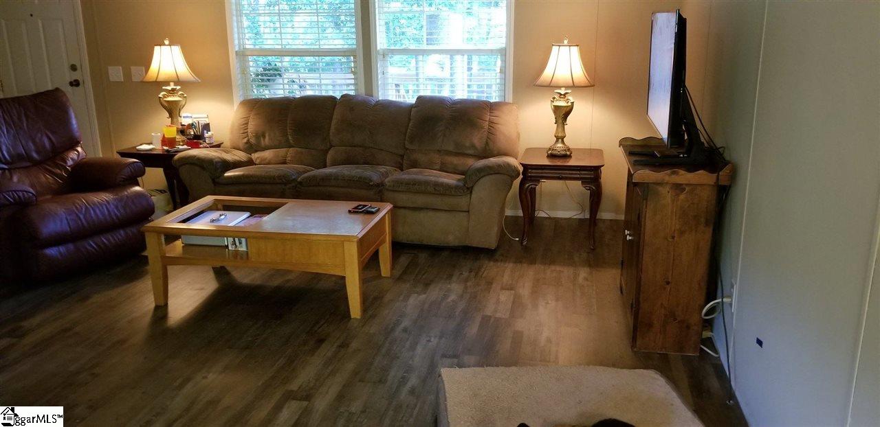 246 State Rd S-30-83 Laurens, SC 29360 - Photo 4 of 27