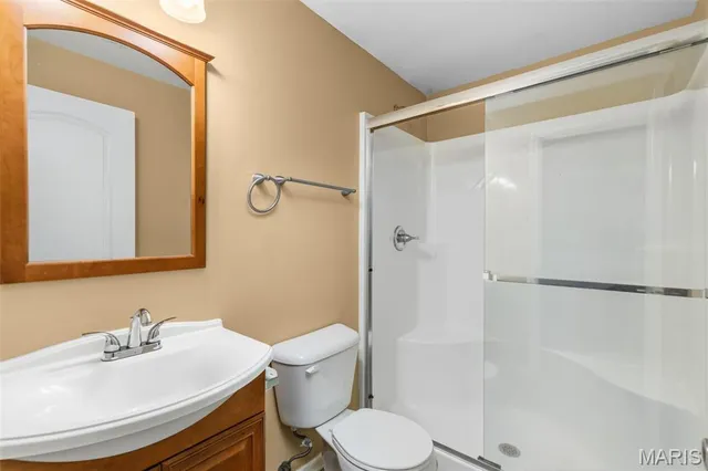 $345,000 | 313 Shadow Trace Drive, Wentzville, MO 63385