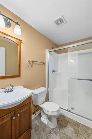 $345,000 | 313 Shadow Trace Drive, Wentzville, MO 63385