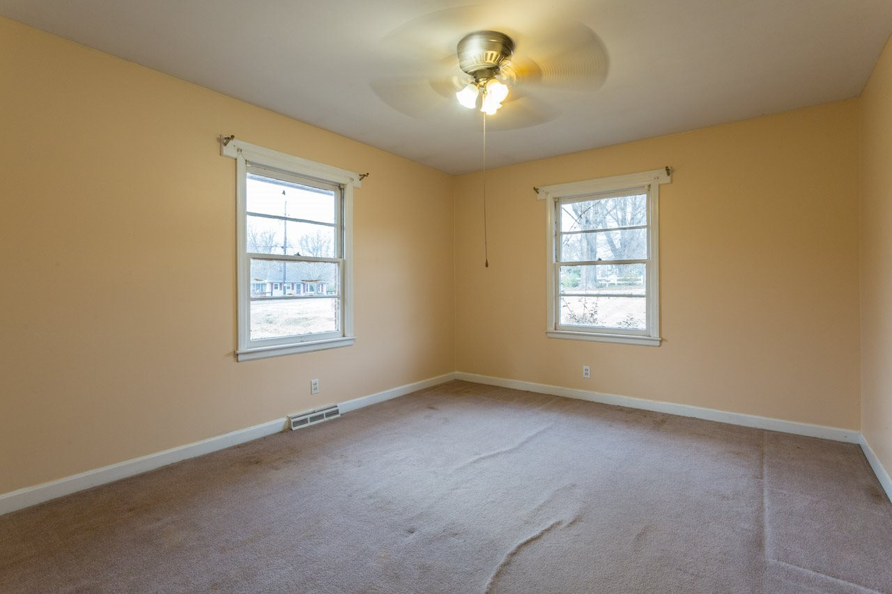 325 Hocutt Road Durham, NC 27703 - Photo 14 of 22 Photo 14