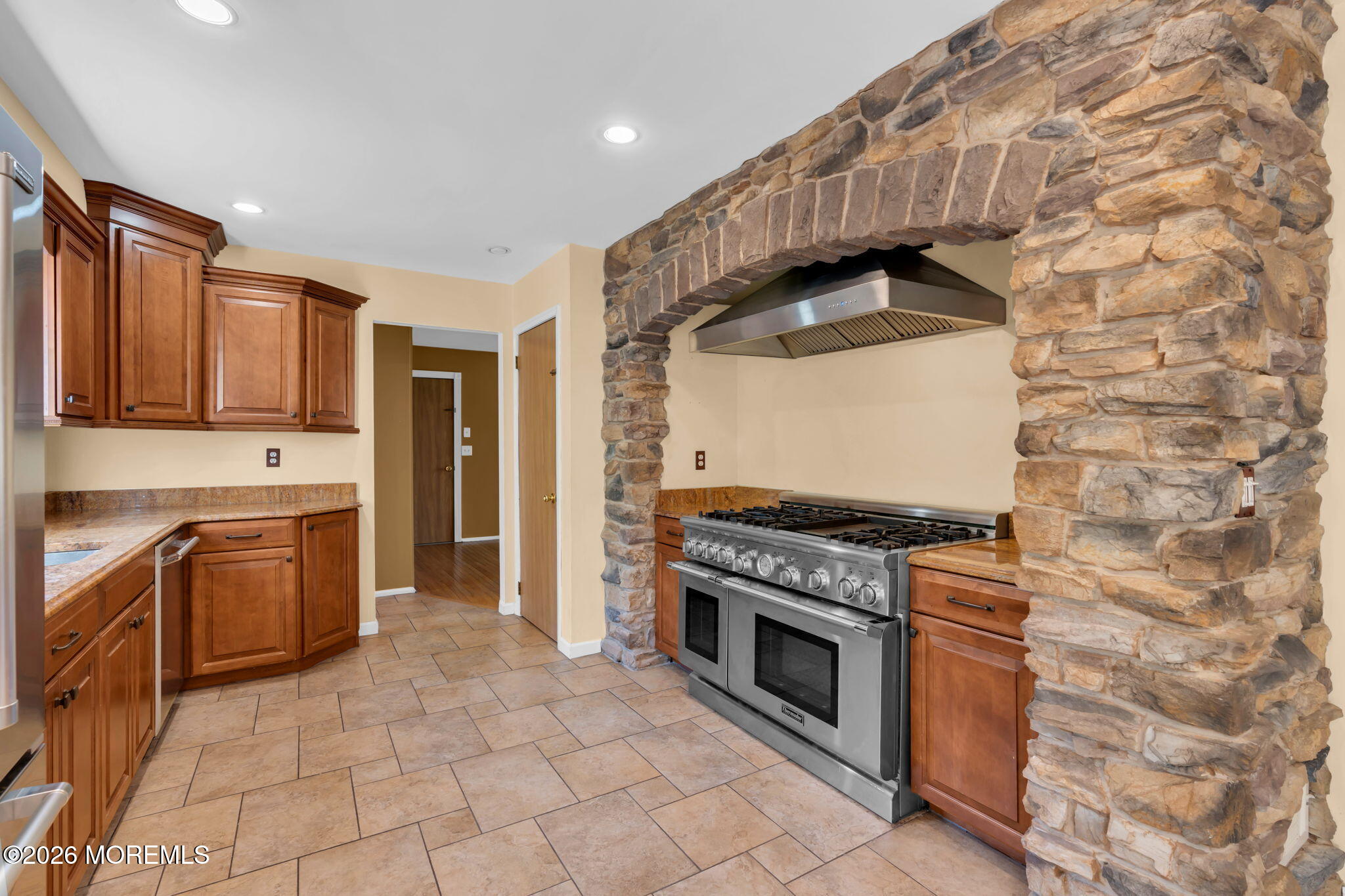 205 Frank Applegate Road Jackson, NJ 08527 - Photo 15 of 62 26-web-or-mls-DSC00150
