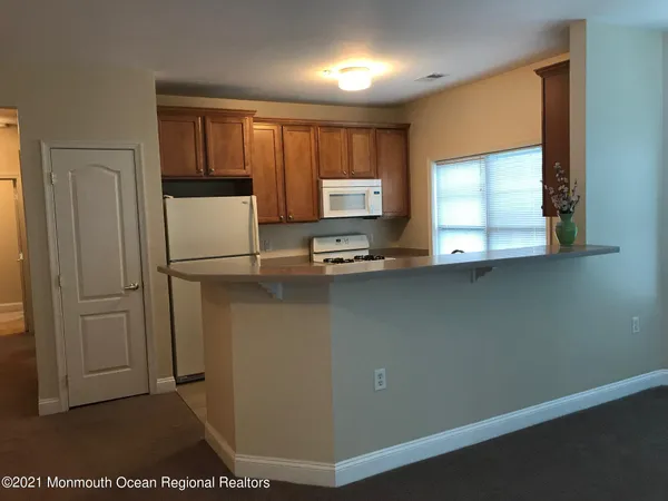 $2,850 | 2207 Falston Circle, Unit 2207, Old Bridge, NJ 08857
