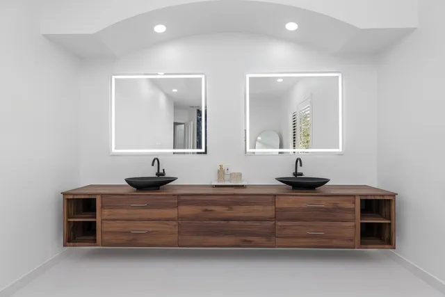 $3,550,000 | 17606 Circle Pond Court, Boca Raton, FL 33496