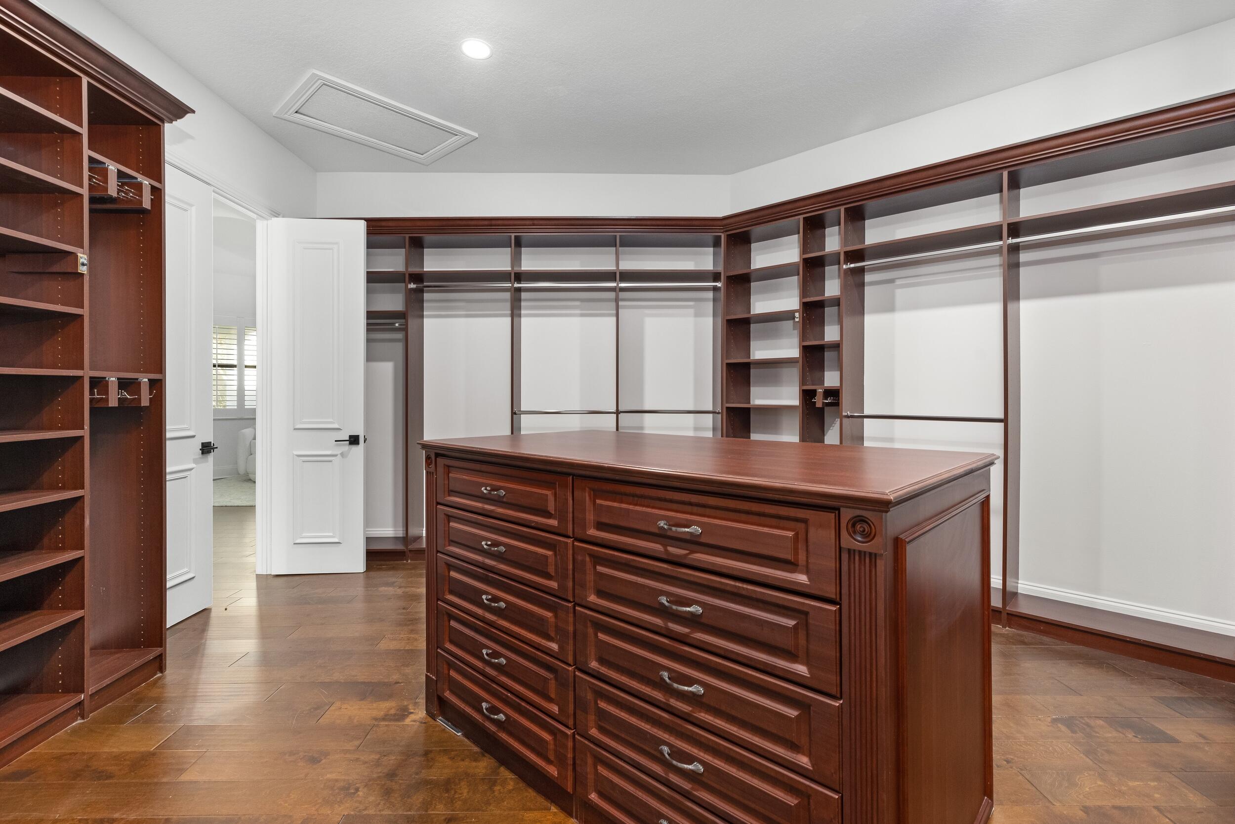 17606 Circle Pond Court Boca Raton, FL 33496 - Photo 31 of 63 Primary Walk In