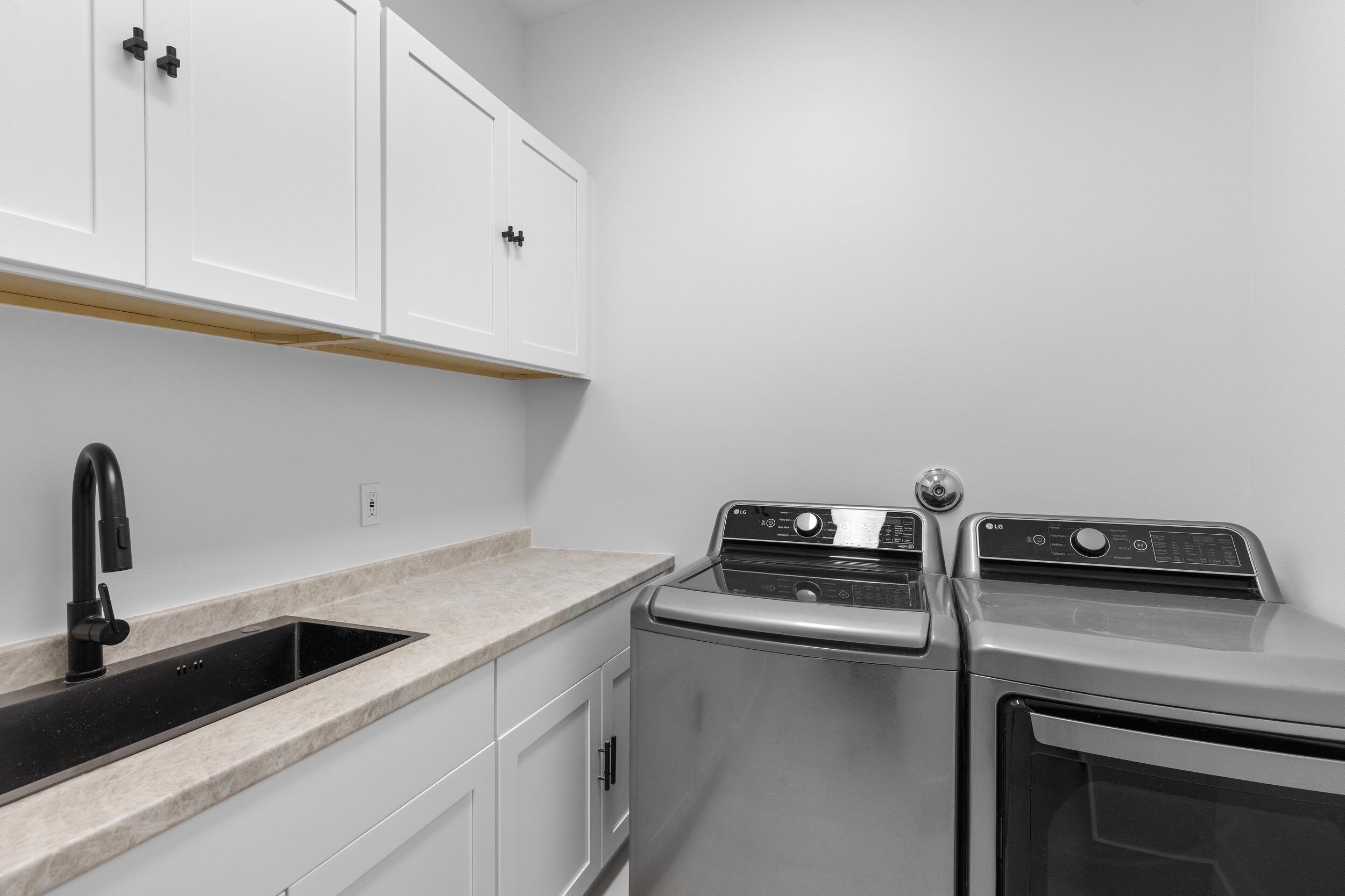 17606 Circle Pond Court Boca Raton, FL 33496 - Photo 56 of 63 Laundry 1 11