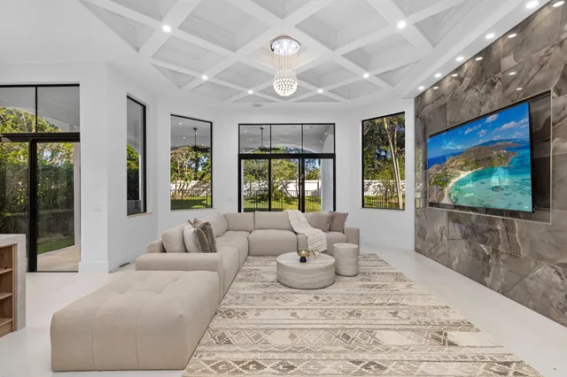 $3,550,000 | 17606 Circle Pond Court, Boca Raton, FL 33496