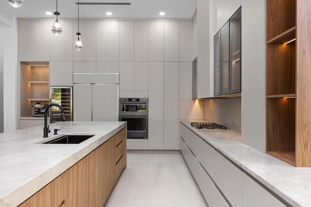 $3,550,000 | 17606 Circle Pond Court, Boca Raton, FL 33496