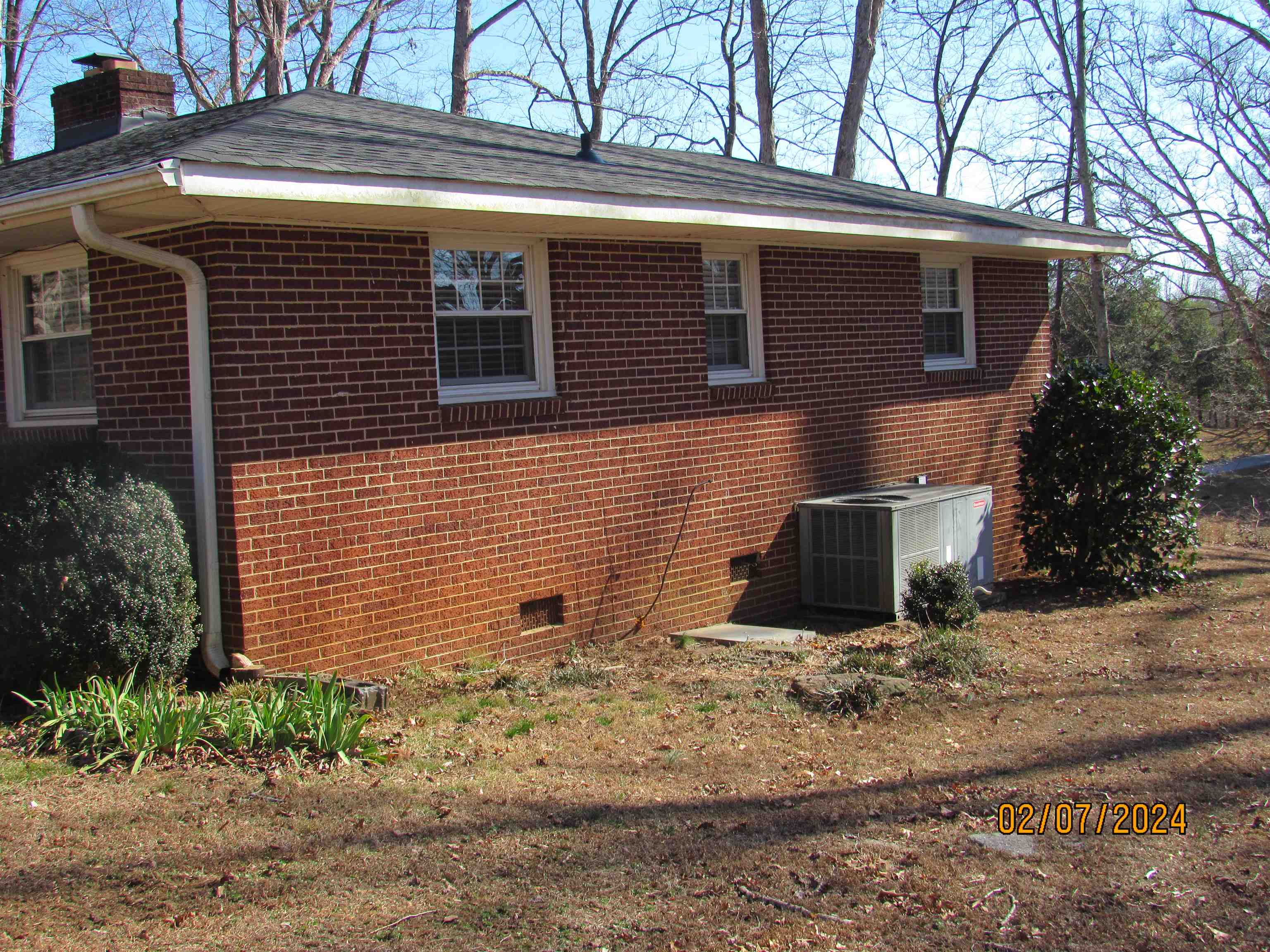 1690 Old Anderson Mill Road Moore, SC 29369 - Photo 4 of 19 Gallery Image 4