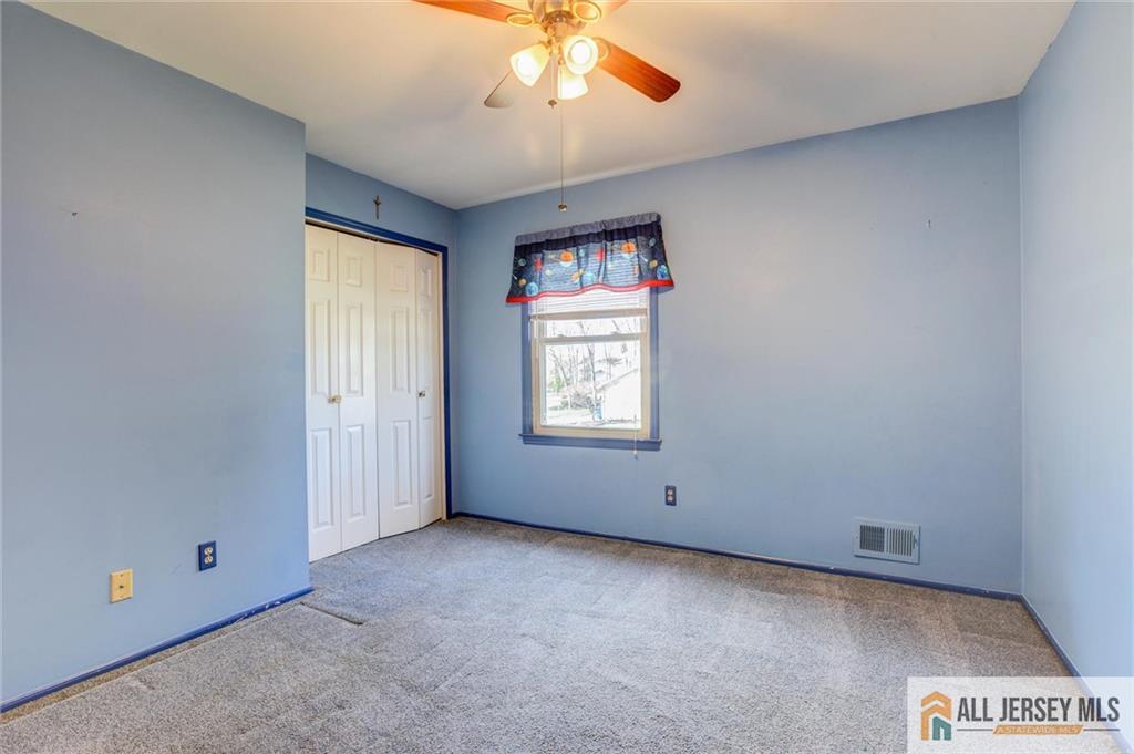 18 Warne Road Old Bridge, NJ 07747 - Photo 19 of 28