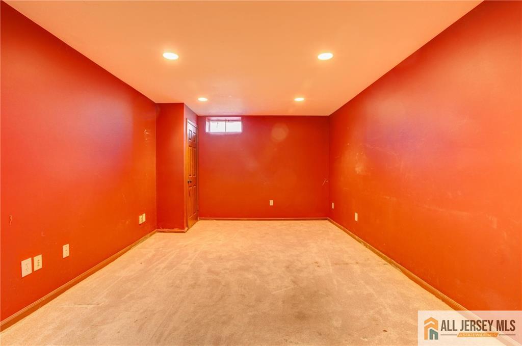 18 Warne Road Old Bridge, NJ 07747 - Photo 25 of 28