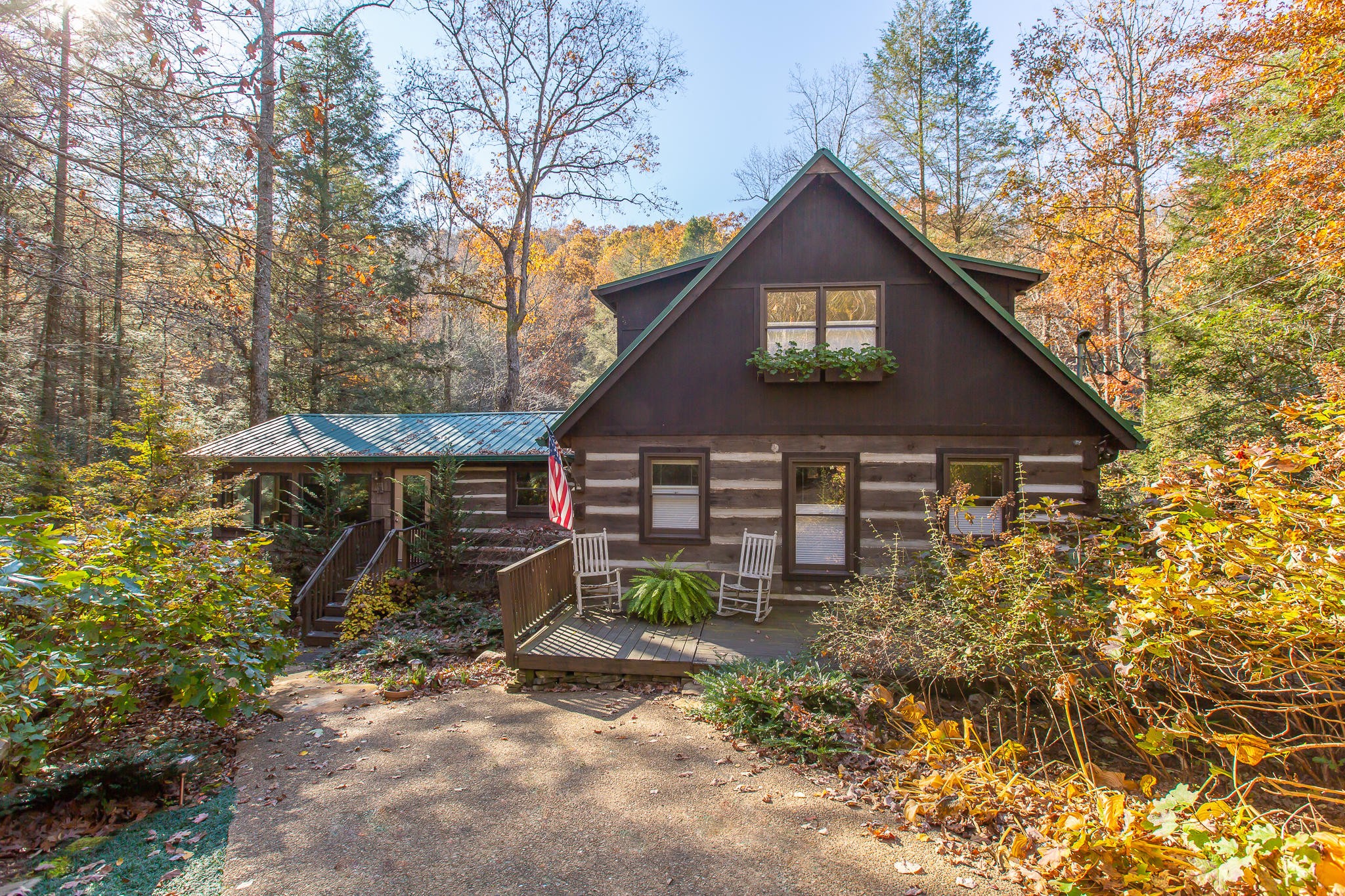 6401 Sawyer Road Signal Mountain, TN 37377 - Photo 6 of 60 Gallery Image 6