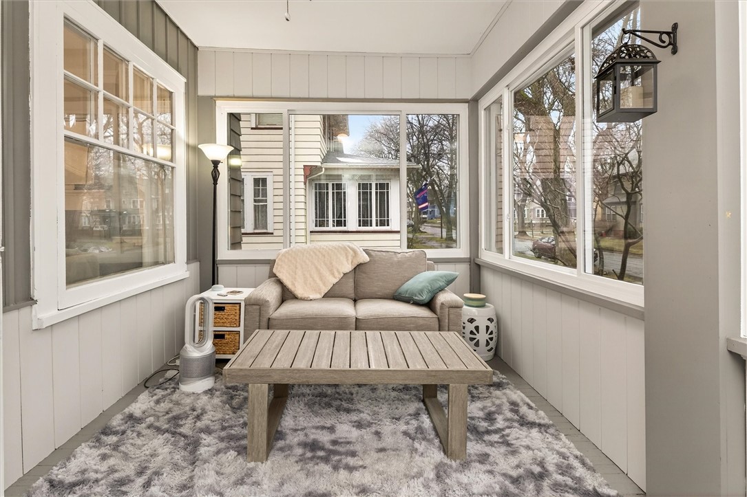 985 Harvard Street Rochester, NY 14610 - Photo 15 of 50