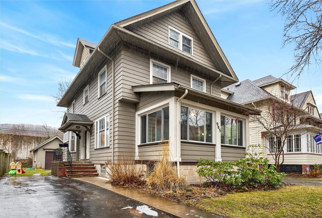 985 Harvard Street Rochester, NY 14610 - Photo 3 of 50