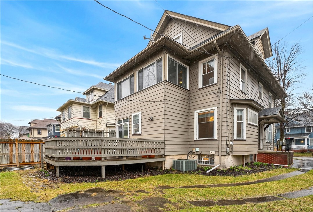 985 Harvard Street Rochester, NY 14610 - Photo 46 of 50