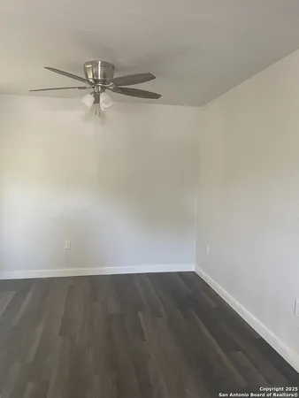 $890 | 4818 Monterey Street, Unit 202, San Antonio, TX 78237