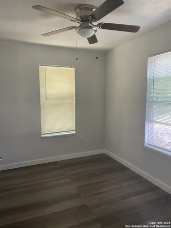 $890 | 4818 Monterey Street, Unit 202, San Antonio, TX 78237