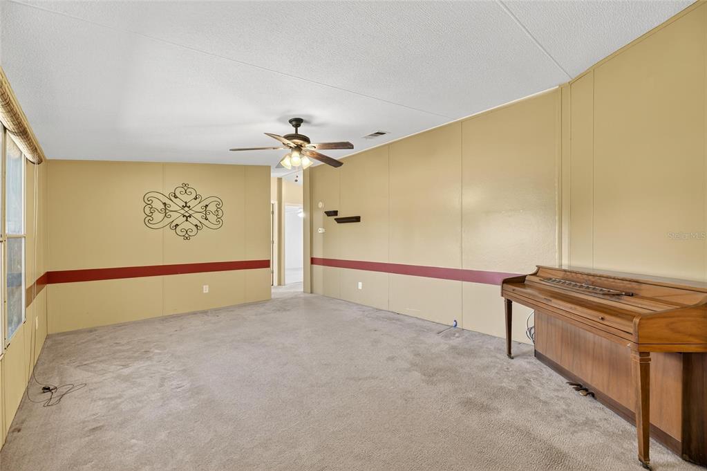 4416 Pippin Road Plant City, FL 33567 - Photo 25 of 86 a view of an empty room