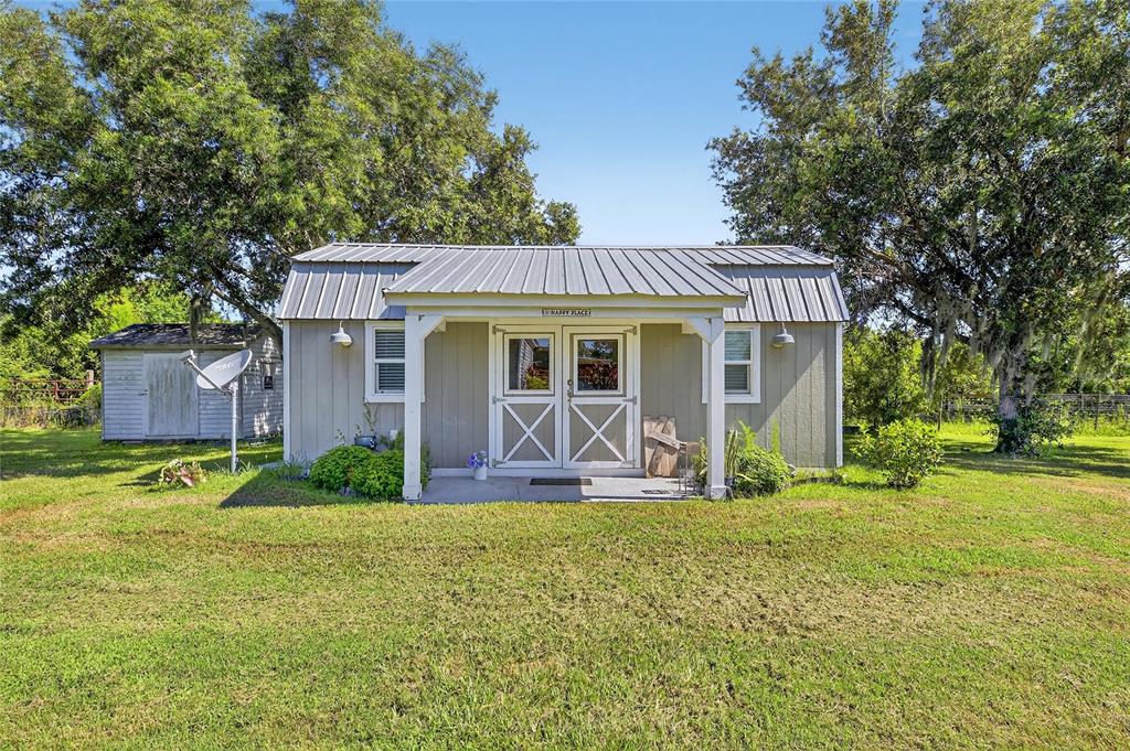 4416 Pippin Road Plant City, FL 33567 - Photo 48 of 86 a front view of a house with a yard