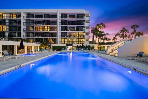 $2,995,000 | 3140 South Ocean Boulevard, Unit 307S, Palm Beach, FL 33480