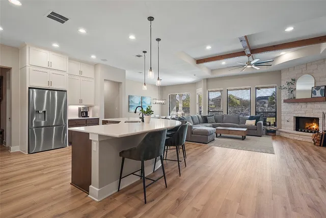 $1,095,000 | 2828 Long Lasso Pass, Leander, TX 78641