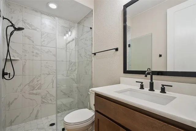 $1,095,000 | 2828 Long Lasso Pass, Leander, TX 78641